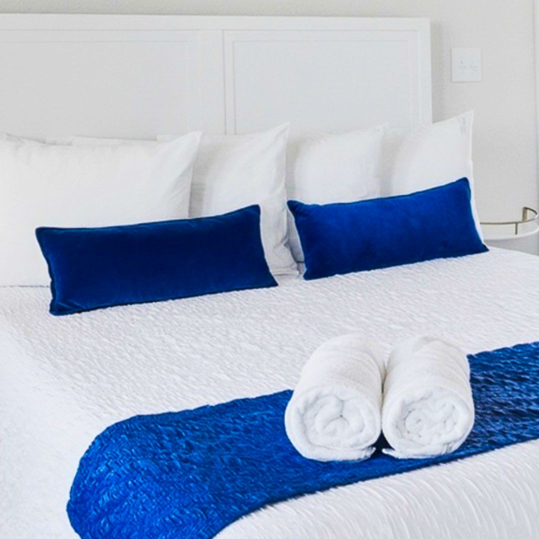 Blue Standard Bedding callout